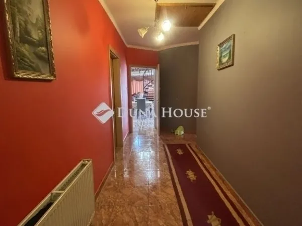 Eladó ház Pécs 376 nm