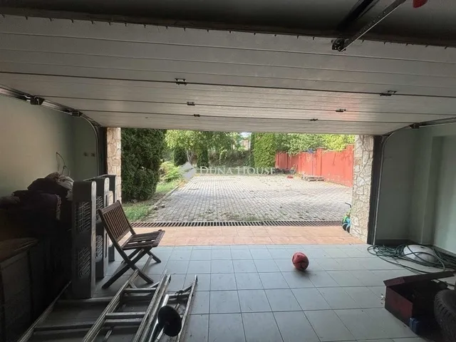 Eladó ház Pécs 376 nm