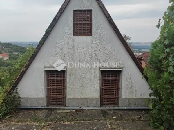 Eladó telek Pécs 852 nm