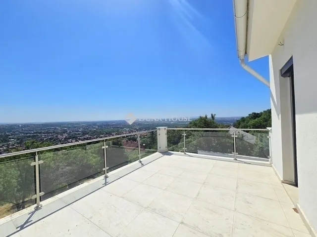 Eladó ház Pécs 92 nm