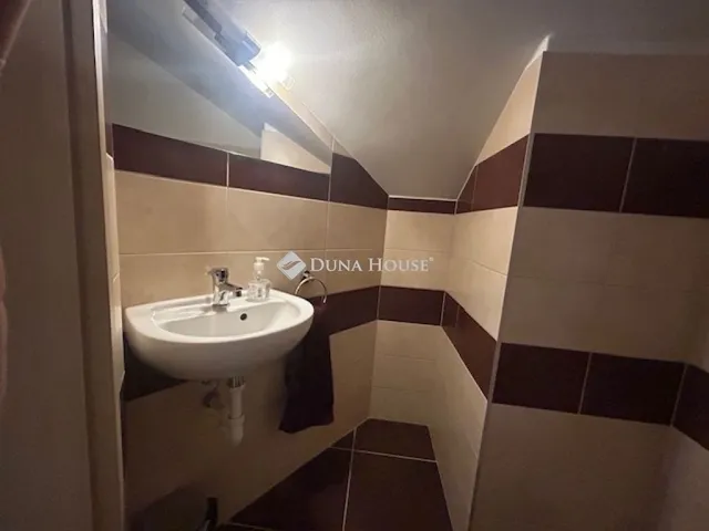 Eladó lakás Pécs 102 nm