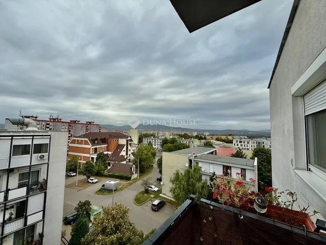 Eladó lakás Pécs 72 nm