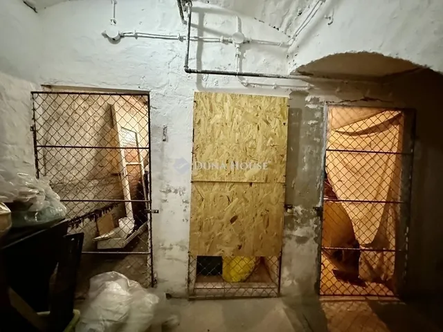 Eladó lakás Pécs 61 nm