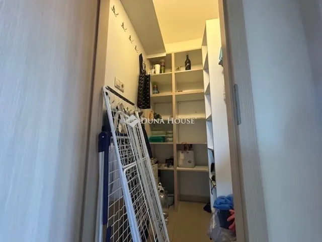 Eladó lakás Pécs, Belváros 102 nm