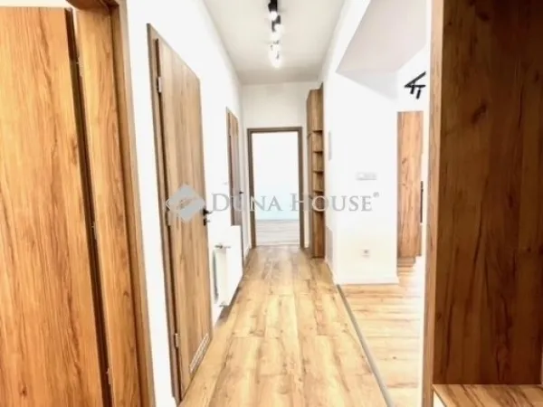 Eladó lakás Pécs, Belváros 67 nm