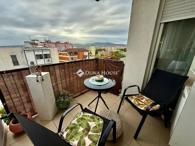 Eladó lakás Pécs 72 nm