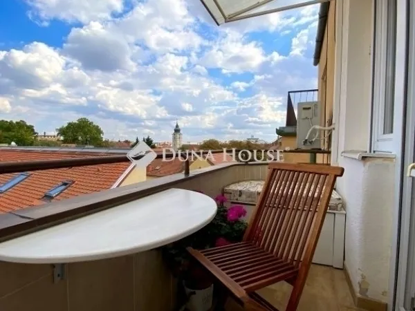 Eladó lakás Pécs 63 nm