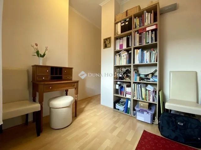 Eladó lakás Pécs 63 nm