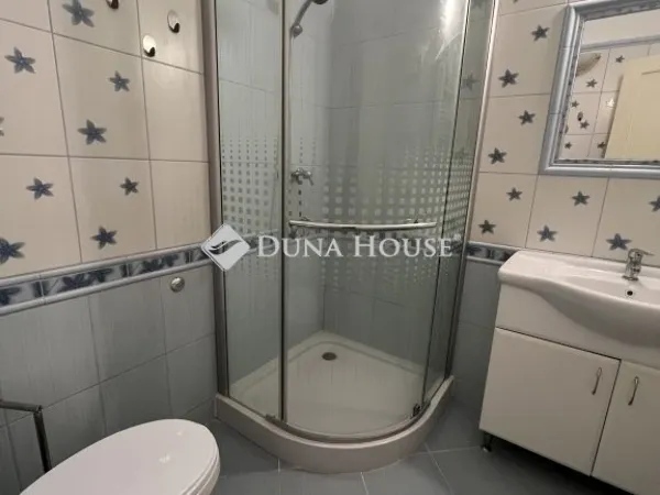 Eladó lakás Pécs 104 nm