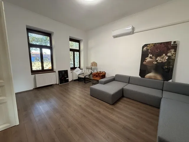 Eladó lakás Pécs 54 nm