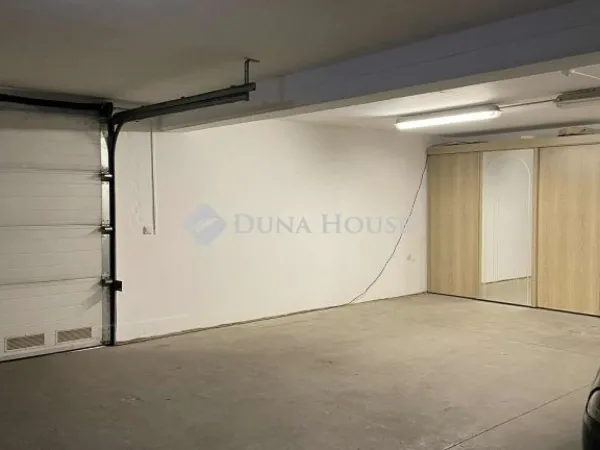 Kiadó lakás Pécs 85 nm