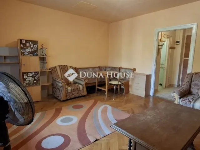 Eladó lakás Pécs 30 nm