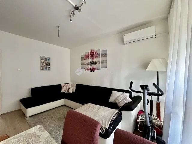 Eladó lakás Pécs 64 nm