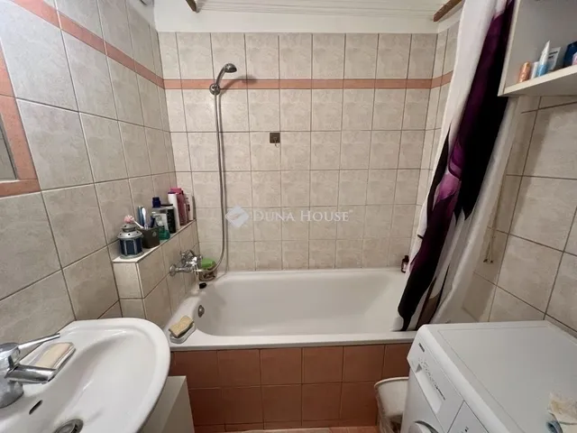 Eladó lakás Pécs 54 nm