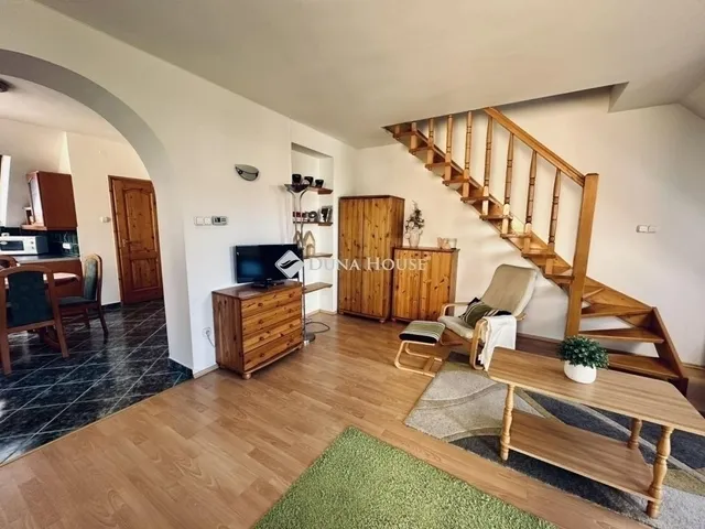 Eladó lakás Pécs, Belváros 73 nm