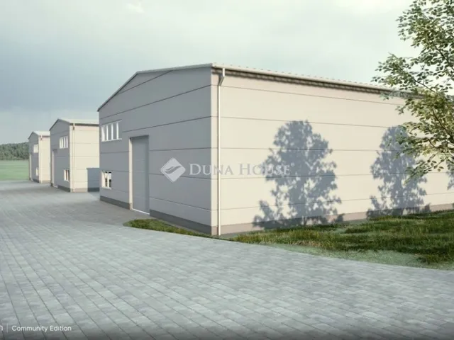 Eladó kereskedelmi és ipari ingatlan Pécs 215 nm