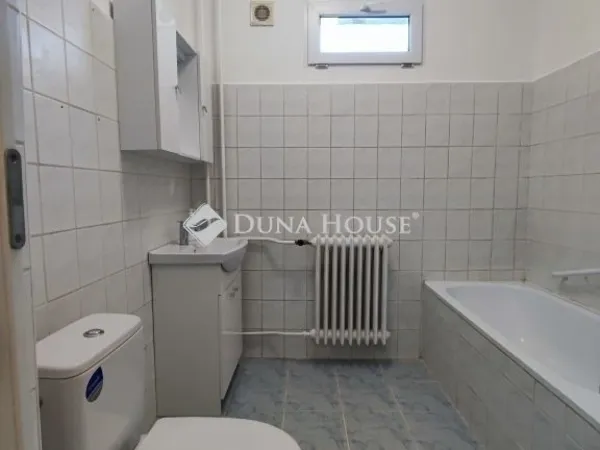 Eladó lakás Pécs 53 nm