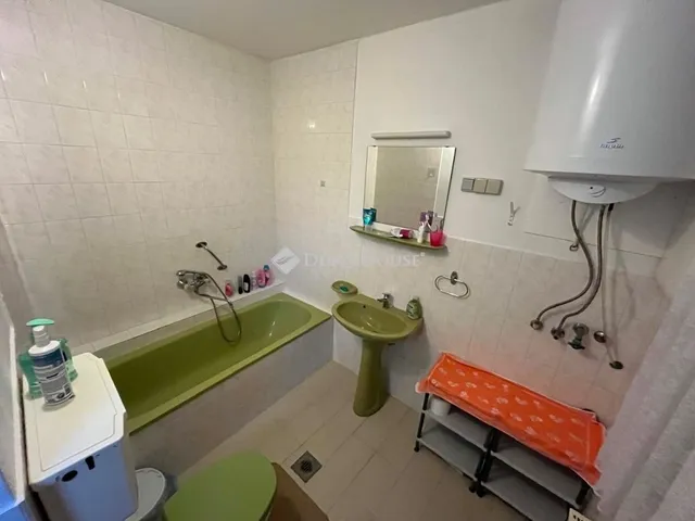 Eladó ház Óbánya 110 nm