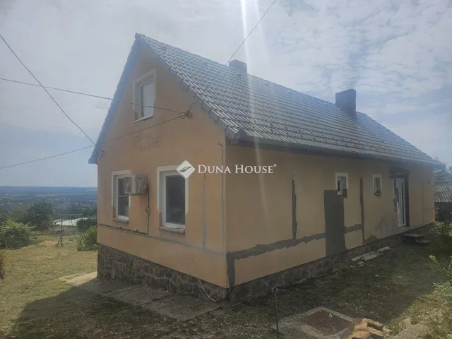 Eladó ház Pécsvárad 110 nm