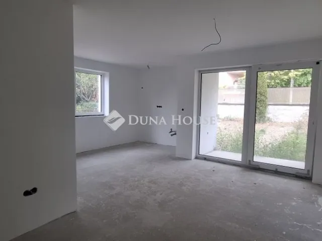 Eladó lakás Pécs, Mecsekoldal 63 nm