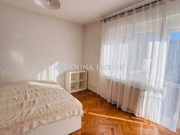 Eladó lakás Pécs, Mecsekoldal 58 nm