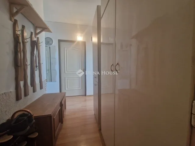 Eladó lakás Pécs, Kertváros 63 nm