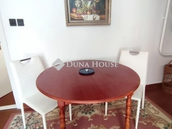 Eladó lakás Pécs 108 nm