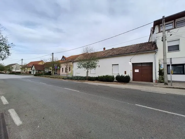 Eladó ház Villány 220 nm