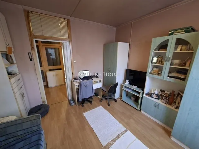 Eladó lakás Pécs 58 nm