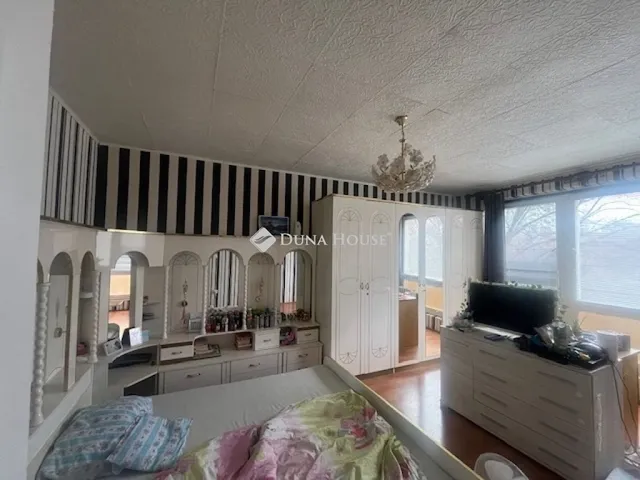 Eladó lakás Pécs 57 nm