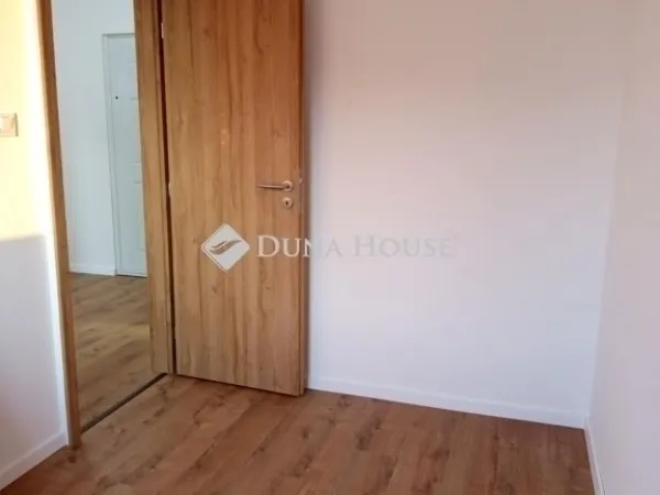 Eladó lakás Pécs 39 nm