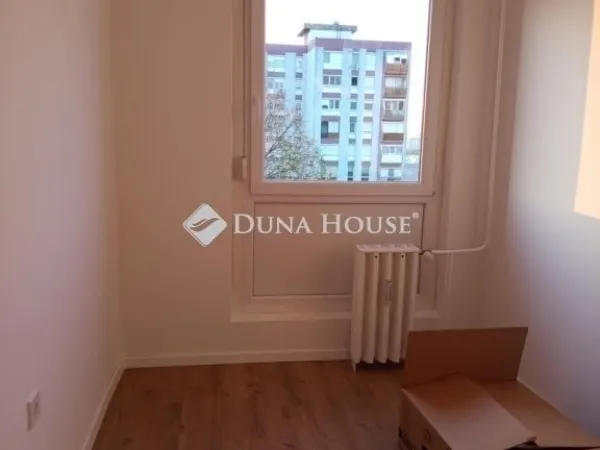 Eladó lakás Pécs 39 nm