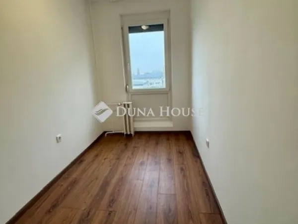 Eladó lakás Pécs 57 nm