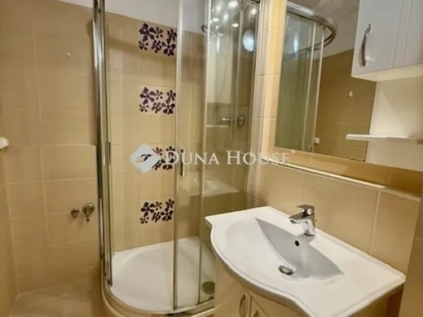 Eladó lakás Pécs 57 nm