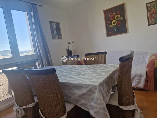 Eladó lakás Pécs 63 nm