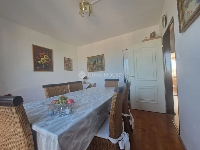 Eladó lakás Pécs 63 nm