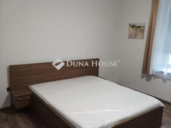 Kiadó lakás Pécs 32 nm