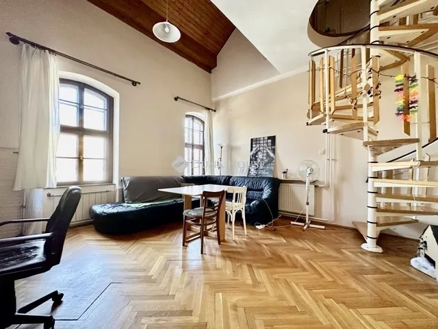 Eladó lakás Pécs 61 nm