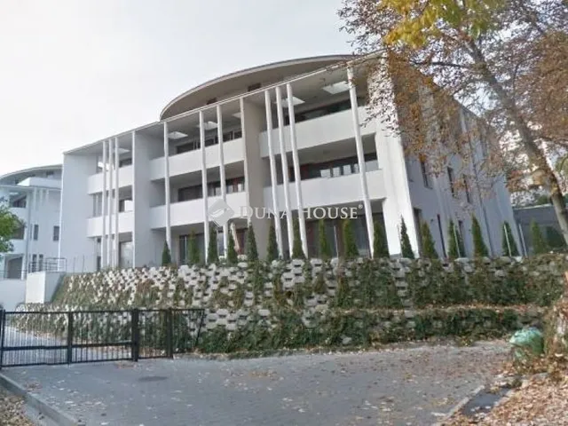 Kiadó lakás Pécs 110 nm