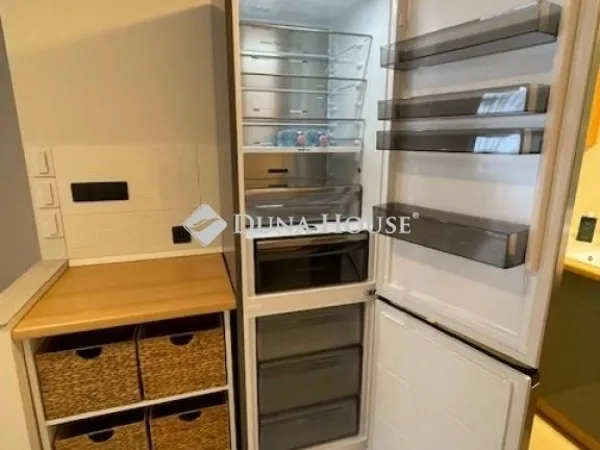 Kiadó lakás Pécs 98 nm