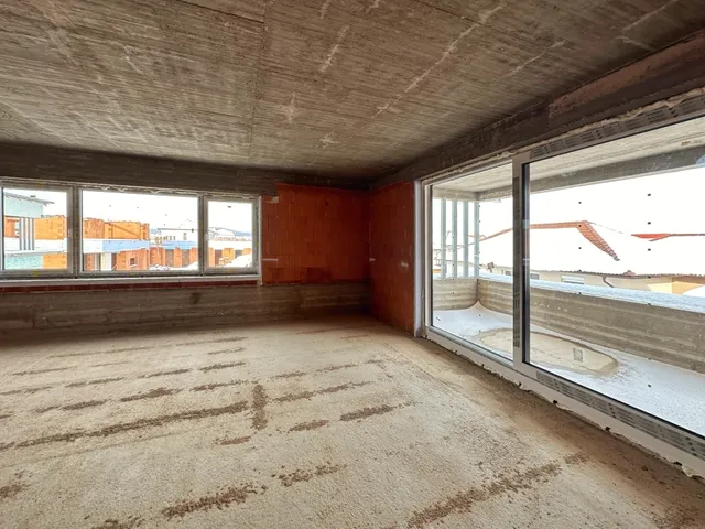 Eladó lakás Kozármisleny 165 nm