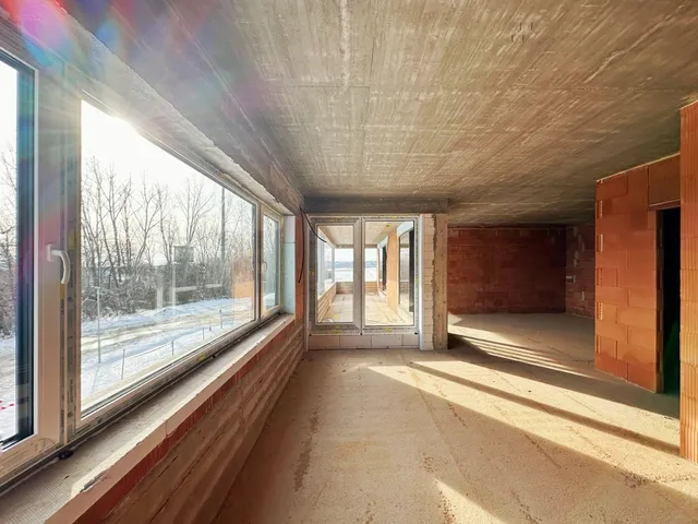 Eladó lakás Kozármisleny 143 nm