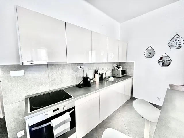 Eladó lakás Pécs, Belváros 54 nm