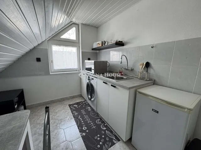 Eladó ház Pécs 198 nm