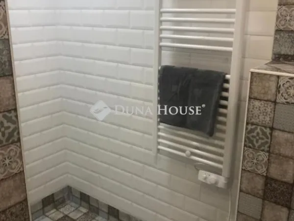 Eladó lakás Pécs 29 nm
