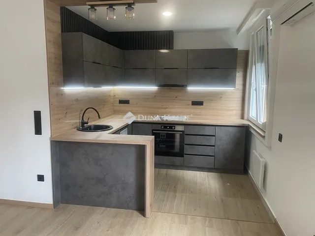 Eladó lakás Pécs, Egyetemváros 54 nm