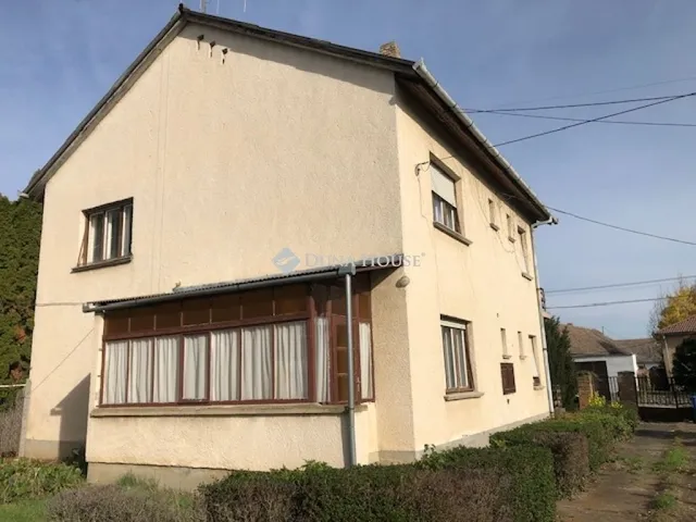 Eladó ház Bóly 180 nm