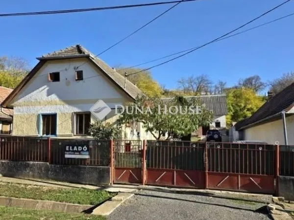 Eladó ház Felsőnána 100 nm