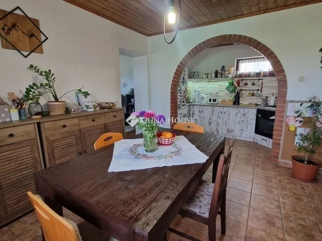 Eladó ház Pécsvárad 120 nm