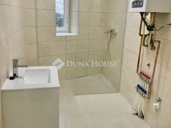 Eladó lakás Pécs 45 nm